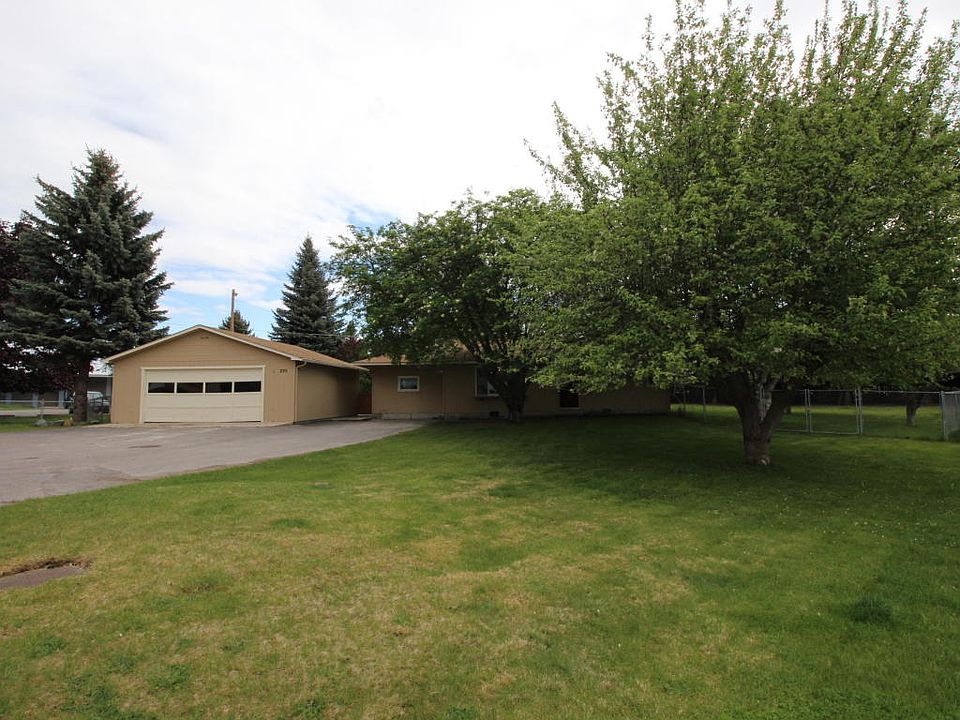 2nd image of 235 Lake Hills Ct