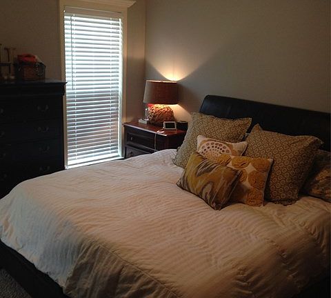 4th image of 302 Whitetail Way