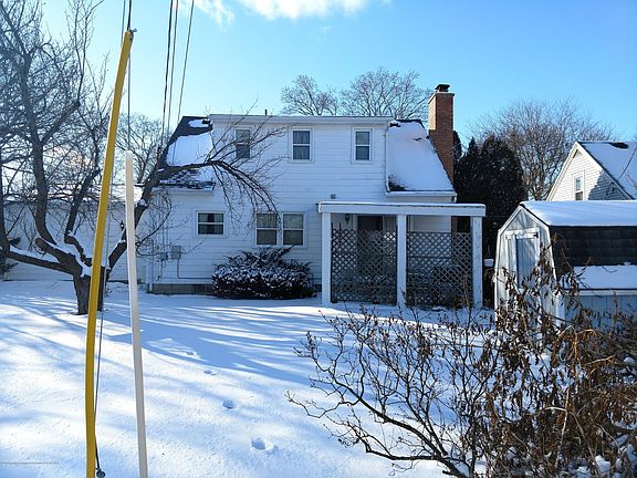 4th image of 1525 Shubel Ave
