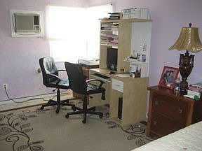 4th image of 42 Nehring Ave