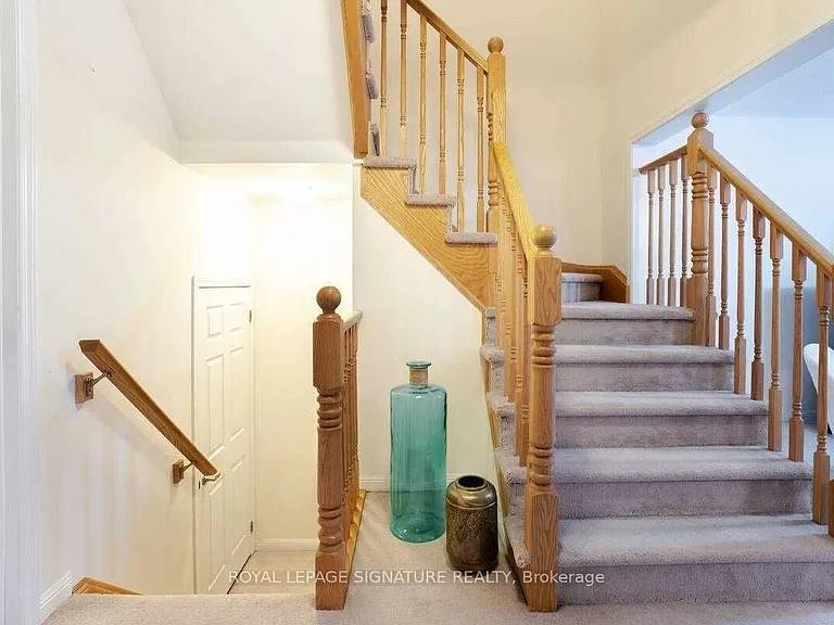 926 Nadalin Hts — Photo 17
