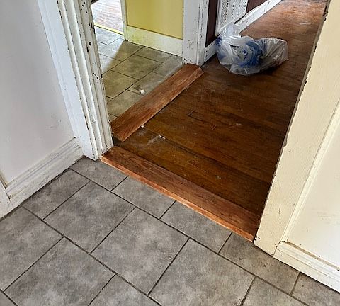 3rd image of 1510 Collegeview Dr