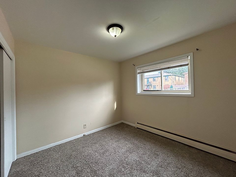 1st image of 3909 S 20th St #L