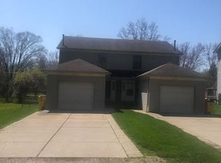 7556 Greeley St, Utica, MI 48317