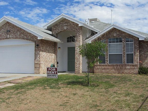 2nd image of 11993 Arrow Knoll Cir
