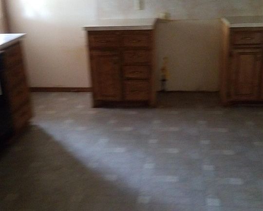 4th image of 3106 NW Kinyon Ave