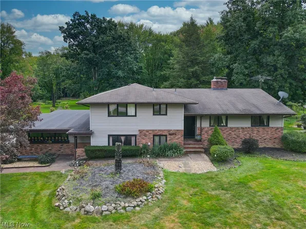 34970 Solon Rd, Solon, OH 44139