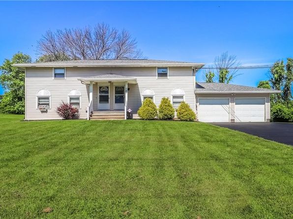 107 Gillett Rd #A