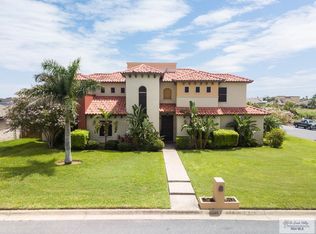 2100 Sunset Lake Dr, Brownsville, TX 78520