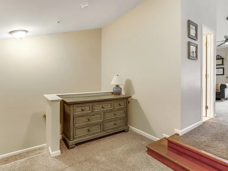 141 Martin Ln — Photo 37