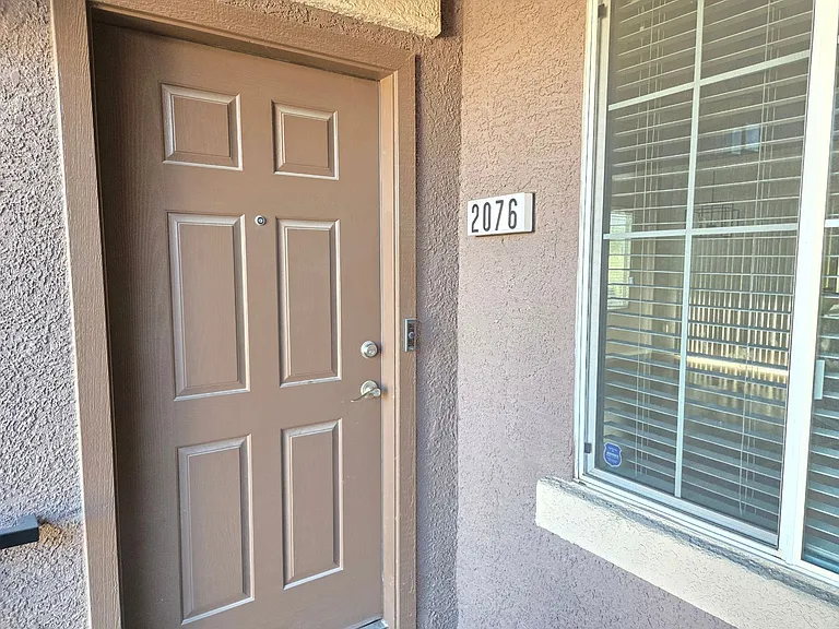 6868 Sky Pointe Dr #2076 — Photo 3