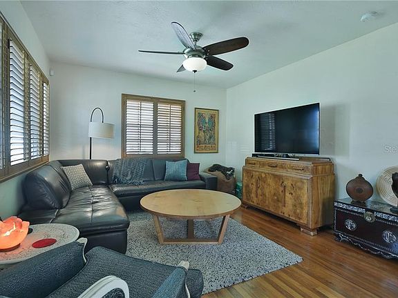 5th image of 603 Danube Ave