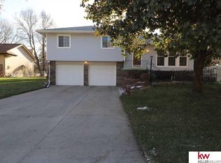 5811 S 152nd Ave, Omaha, NE 68137