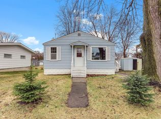 118 N Bay St, Ellsworth, WI 54011