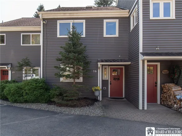 16 Plum Rd, Ellicottville, NY 14731