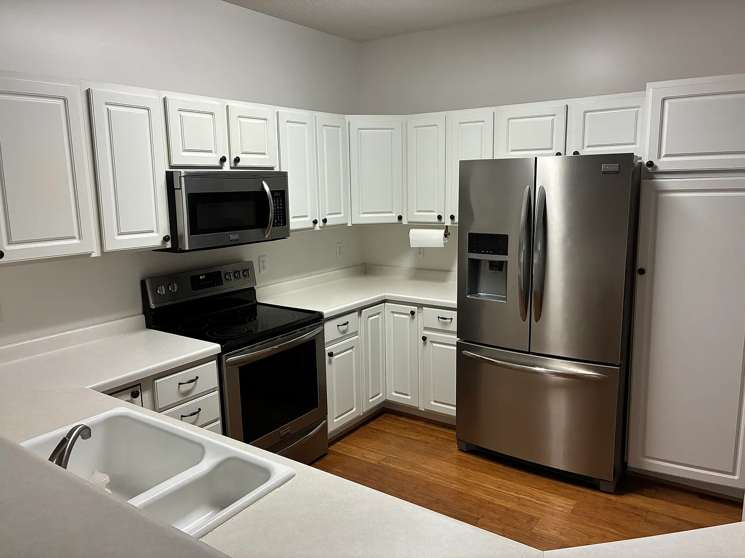 2 bed, 1.5 bath, 1604 sqft, $1,995 — Photo 4