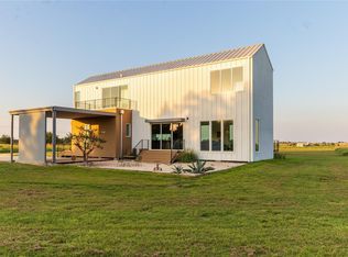 175 Vineyard View Trl, Carmine, TX 78932