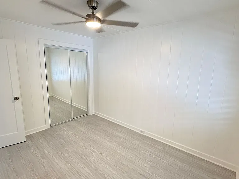1323 Kinau St — Photo 13