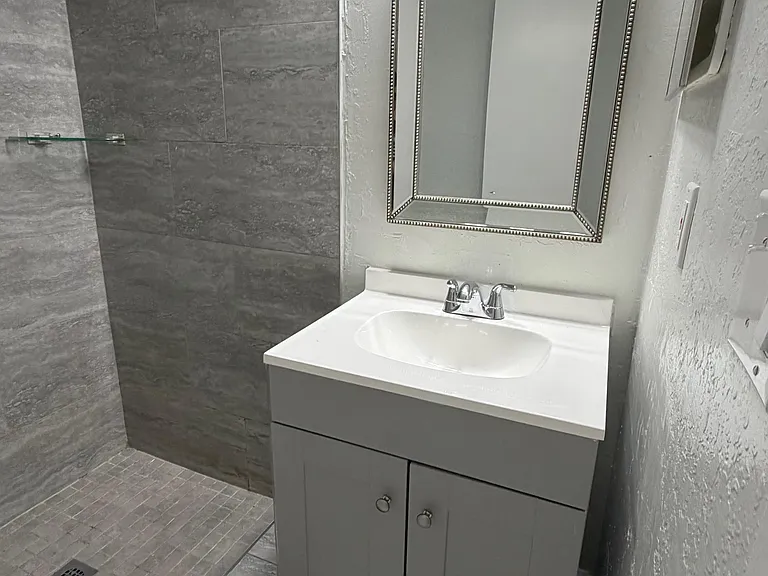 1372 Pierce St #1372 — Photo 10