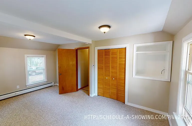 402 E Park St — Photo 7