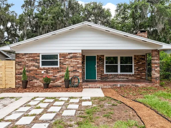 1028 NE 5th St, Gainesville, FL 32601