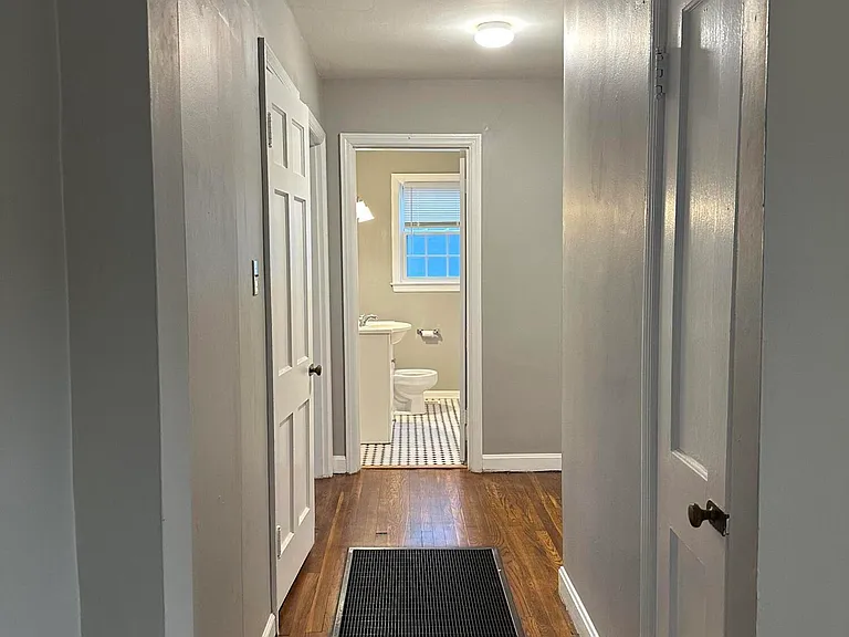 635 Longview Dr — Photo 13