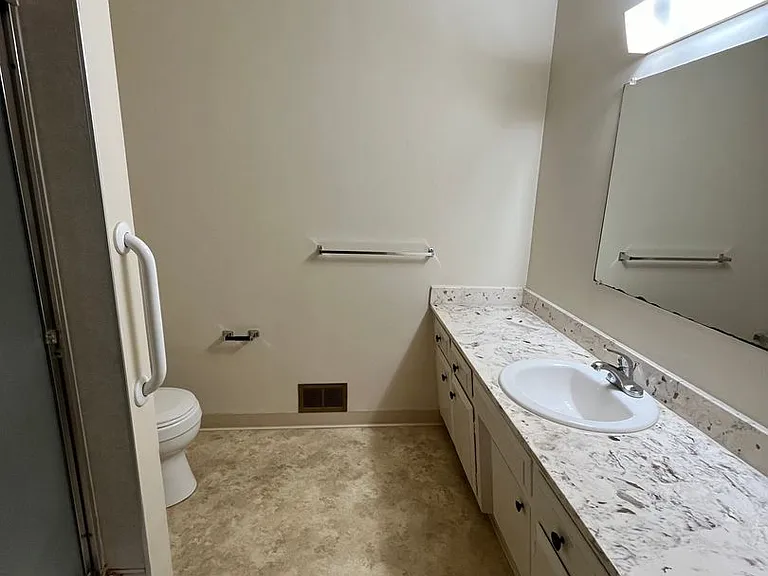 Anderson 1403-1405 — Photo 11