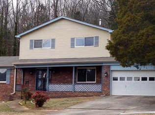 610 Mountain Gap Dr SE, Huntsville, AL 35803