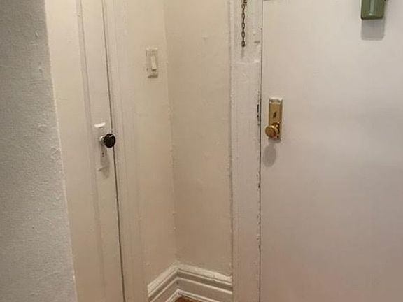 5th image of 163 Eastern Pkwy APT 4F