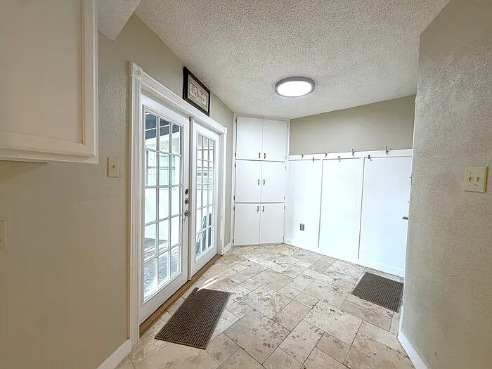 1725 Ashland Ave — Photo 8