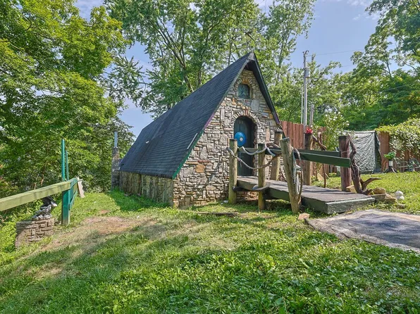 139 Jones Dr, Foster, KY 41043