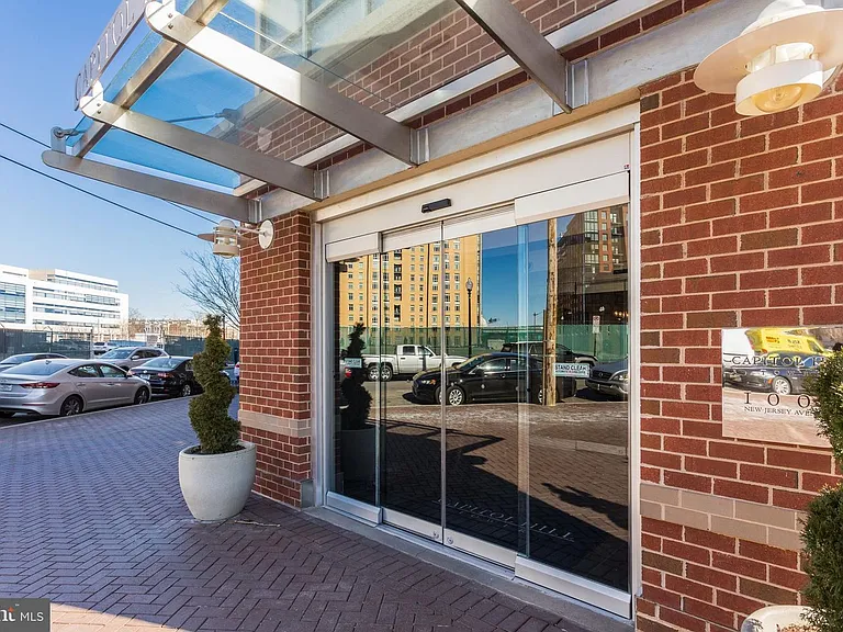1000 New Jersey Ave SE #1214 — Photo 12