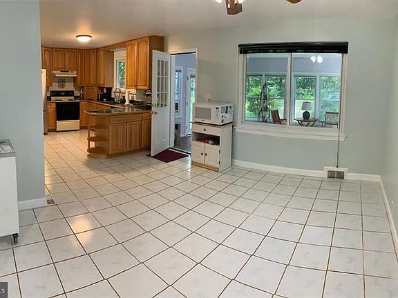 4th image of 14213 Hi Wood Dr
