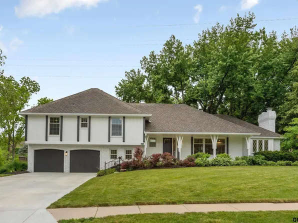 136 S 126th Ave, Omaha, NE 68154