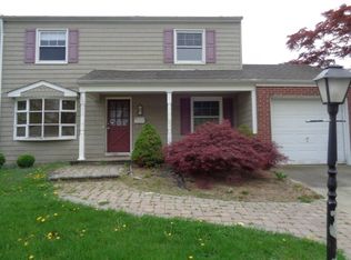 2 Briar Rd, Freehold, NJ 07728