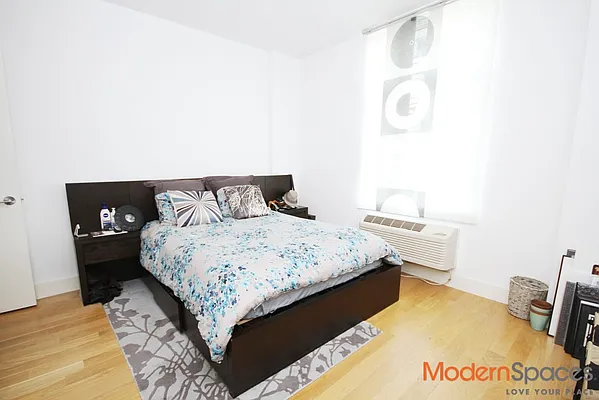 Rented by Modern Spaces | media 32