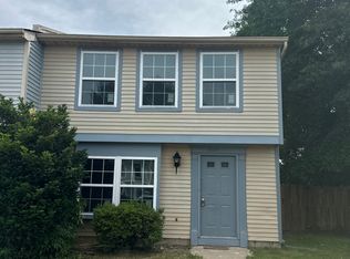 3520 Belfry Ln, Woodbridge, VA 22192