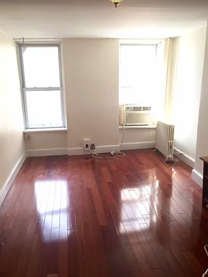 Rented by Urban Real Estate Property Group Inc | media 6