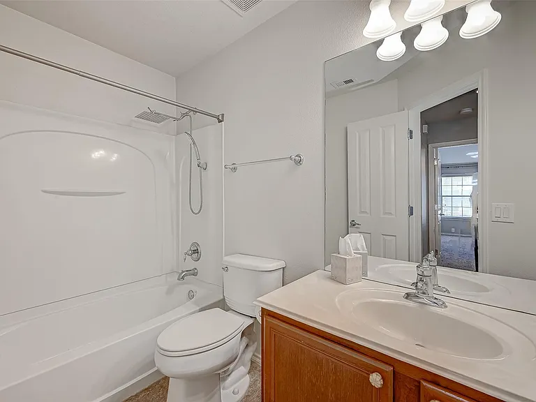 13600 Breton Ridge St #32C — Photo 34