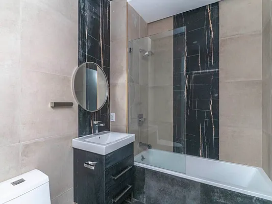 Rented by Artur Gutman, LREB | media 4
