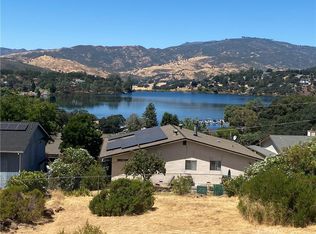 17211 Meadow View Dr #32, Hidden Valley Lake, CA