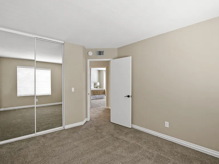 904 N Turner Ave #17 — Photo 12