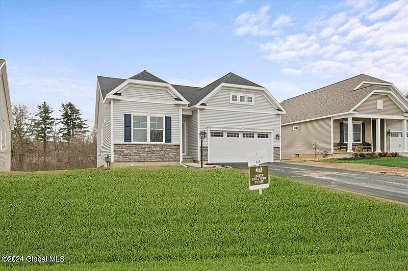 2nd image of 19 Magnolia Drive