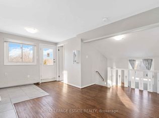 142 Westlake Ave UNIT 5, Toronto, ON M4C 4R9