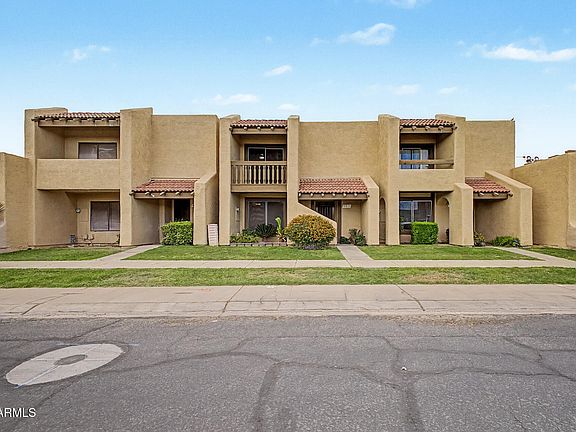 2nd image of 5816 W CROCUS Drive