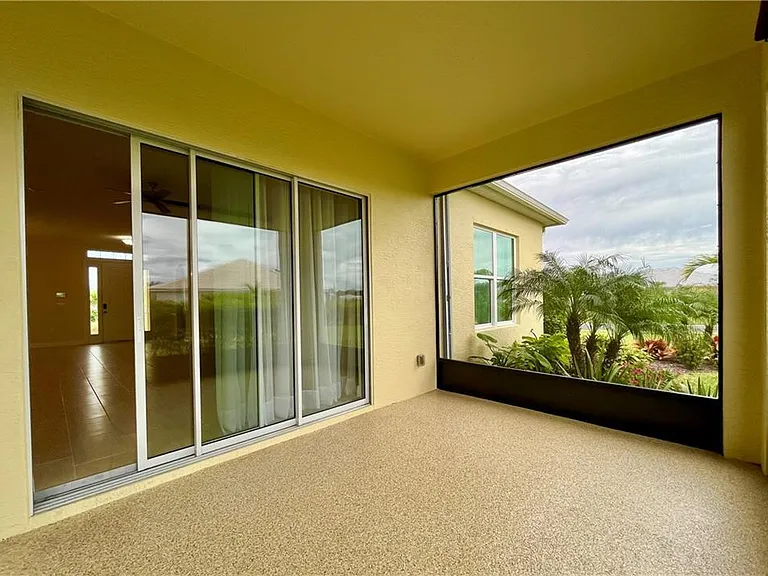 6400 Nevis Ct — Photo 27
