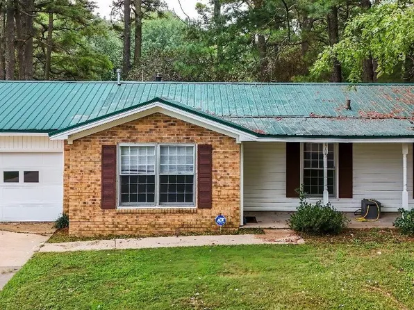 1705 Colonial Rd, Jonesboro, AR 72401