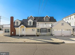 200 N 17th St, SURF CITY, NJ
