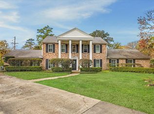 660 Louisiana Park, Conroe, TX 77302