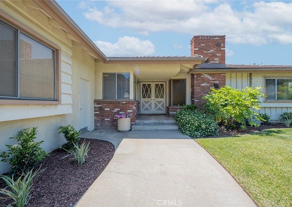 1st image of 655 Fountain Springs Ln